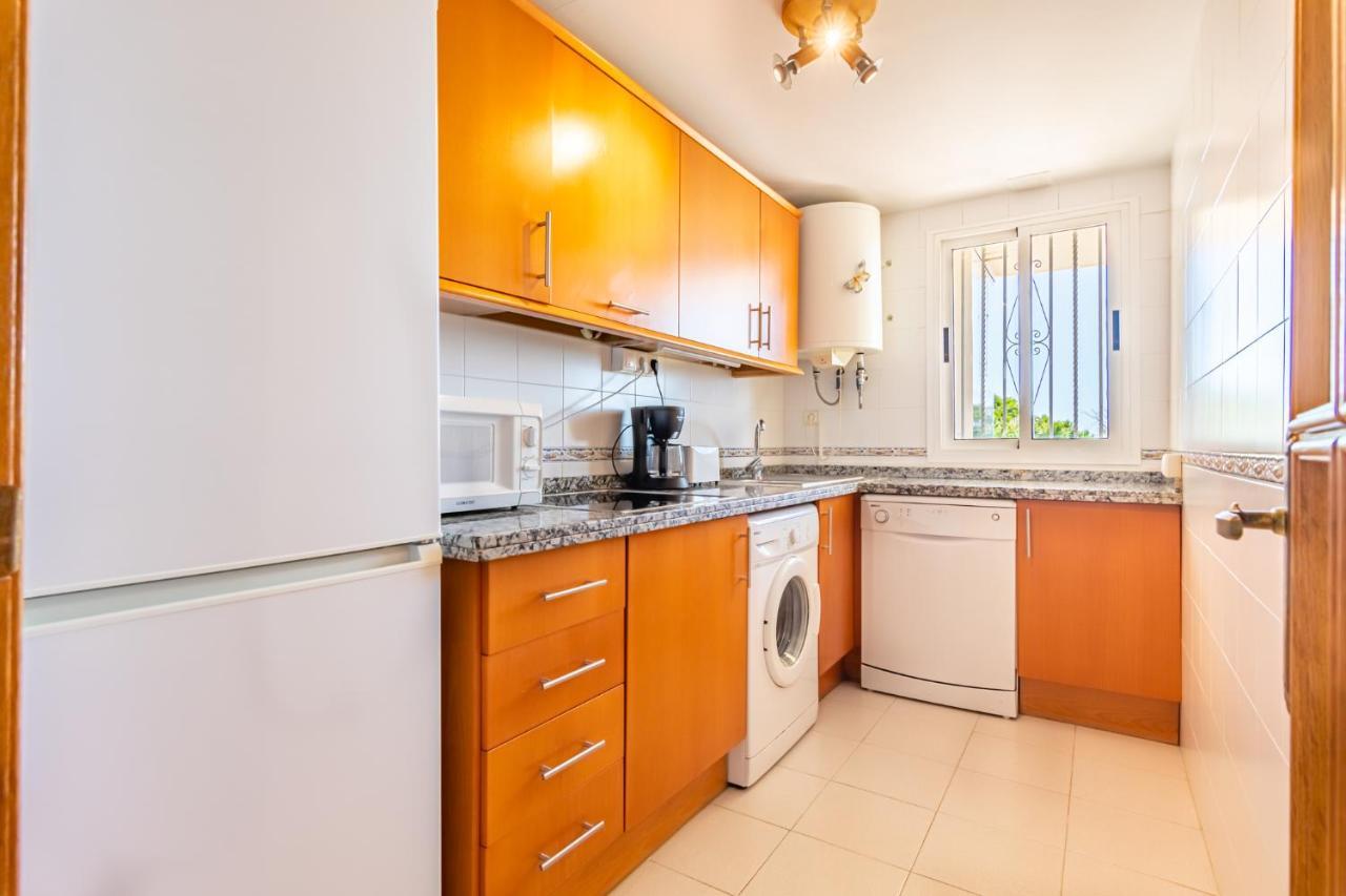 Sun & Sand Beach Apartment Марбелья Екстер'єр фото