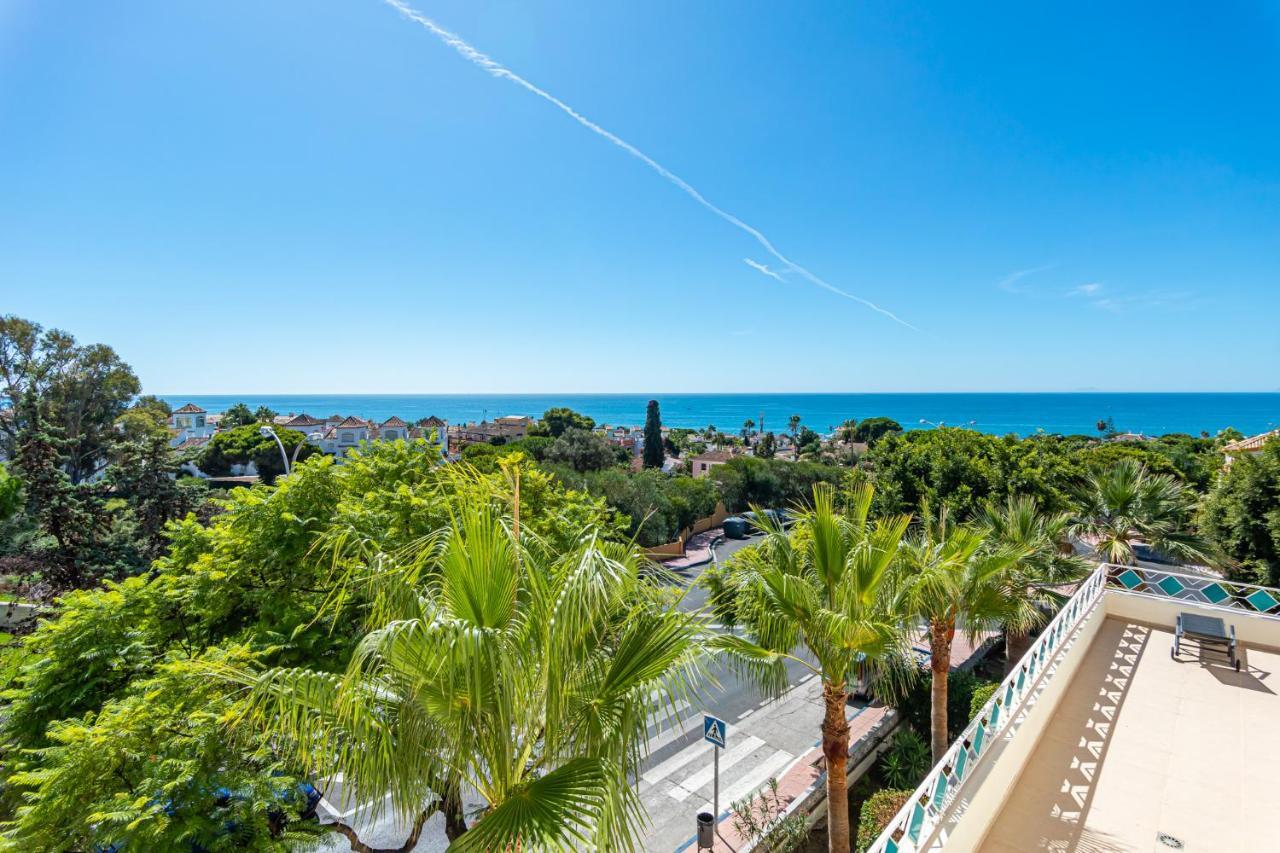 Sun & Sand Beach Apartment Марбелья Екстер'єр фото